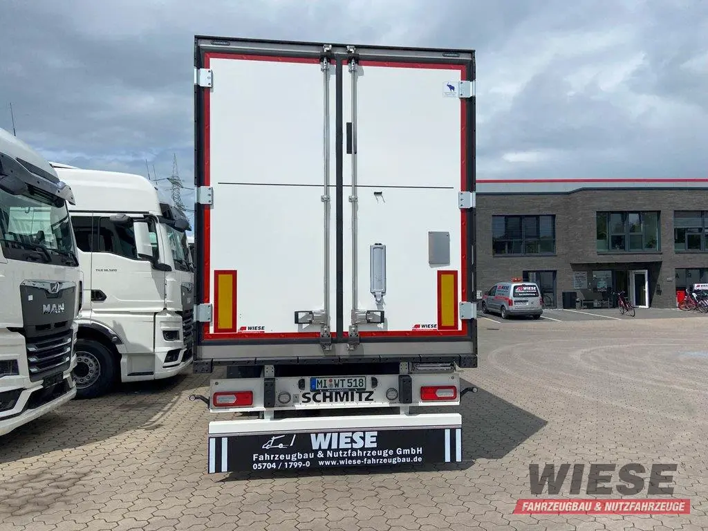 Schmitz Cargobull Kühler SCB*S3