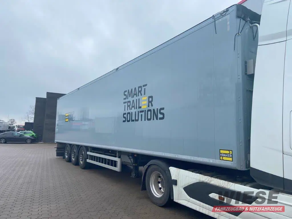 Kraker Schubboden von Wiese Trailer Rent in Petershagen mieten