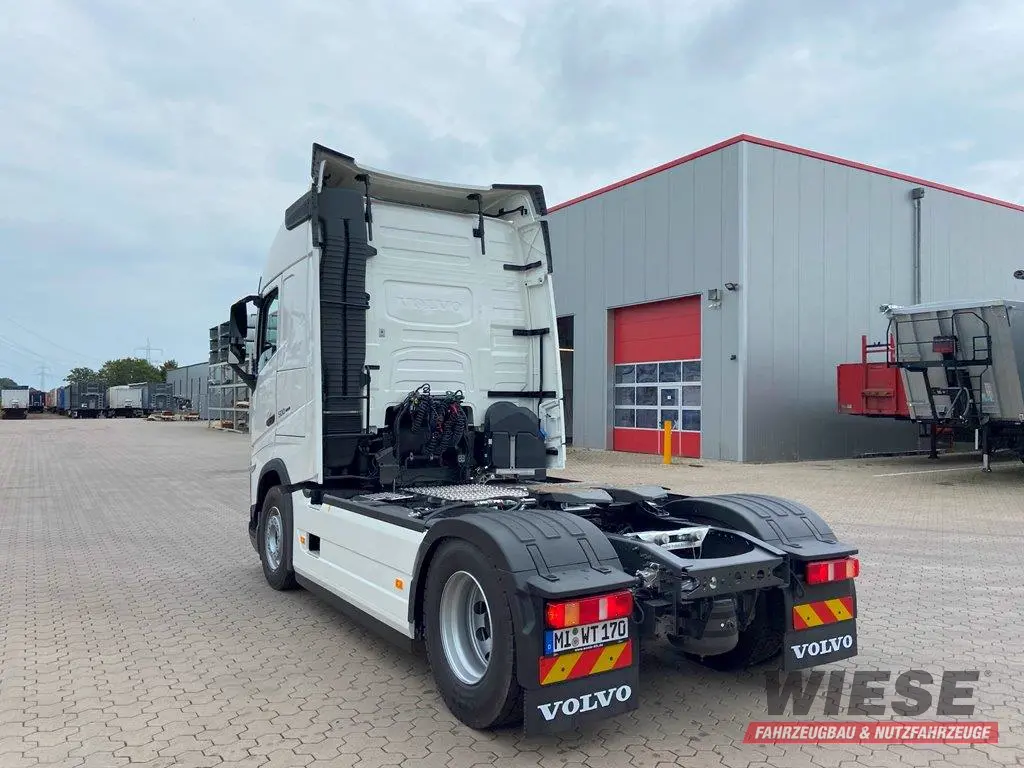 Volvo SZM von Wiese Trailer Rent in Petershagen mieten ab 3000.00€