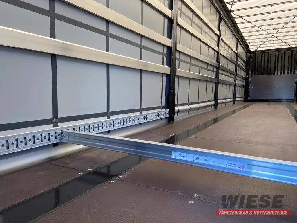 Krone Plane von Wiese Trailer Rent in Petershagen mieten ab 720.00€