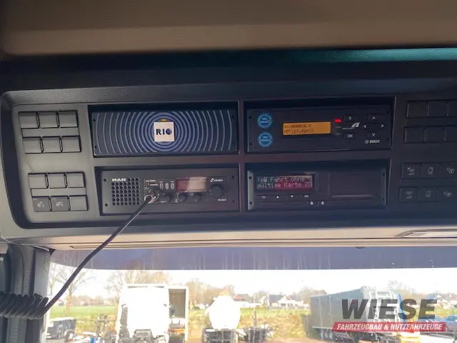 MAN Sattelzugmaschine von Wiese Trailer Rent in Petershagen mieten ab 3330.00€