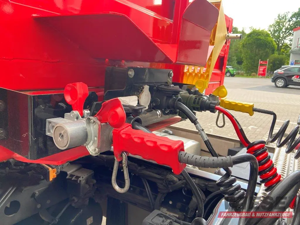 Kässbohrer K.SLA.HS tele Tieflader mit hydr. Schwanenhals von Wiese Trailer Rent in Petershagen mieten ab 1700.00€