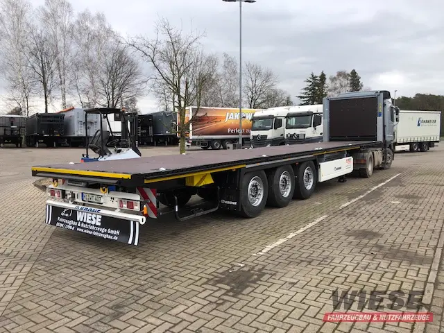 Krone Plateau von Wiese Trailer Rent in Petershagen mieten ab 875.00€