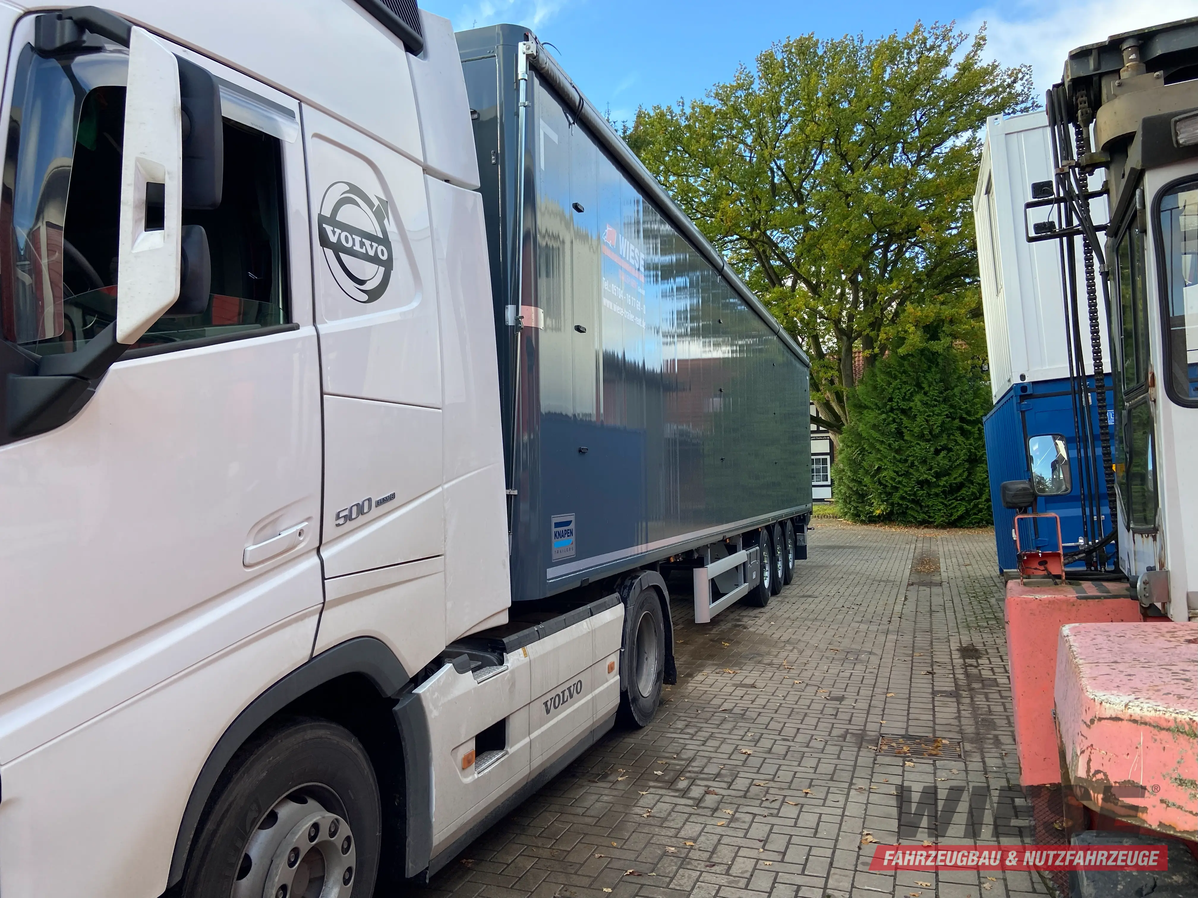 Knapen Schubboden von Wiese Trailer Rent in Petershagen mieten ab 1575.00€