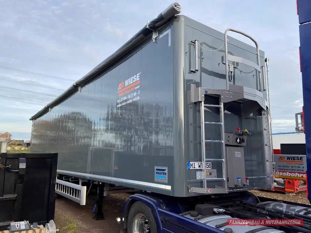 Knapen Schubboden von Wiese Trailer Rent in Petershagen mieten ab 1575.00€