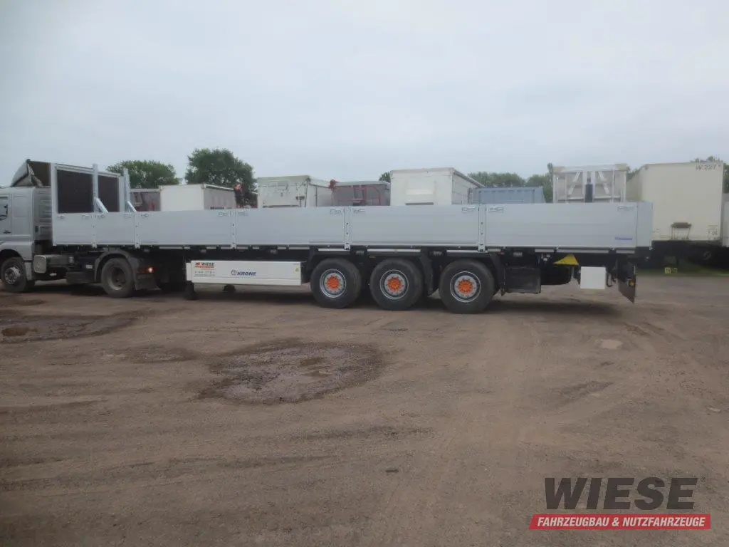 Krone SANH Plattform von Wiese Trailer Rent in Petershagen mieten ab 875.00€