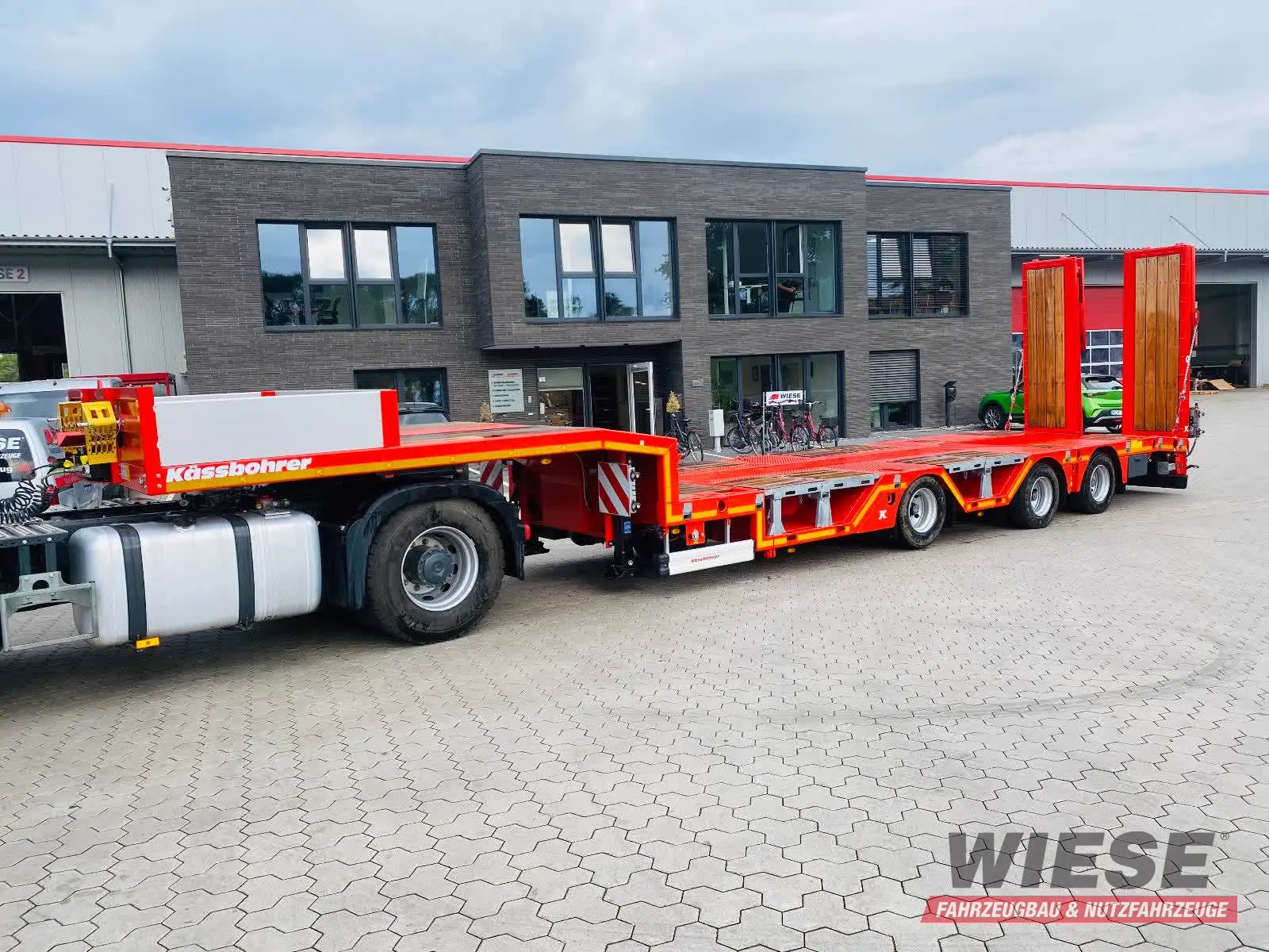 Kässbohrer Tieflader von Wiese Trailer Rent in Petershagen mieten ab 1525.00€