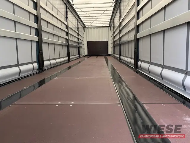 Krone Profi Liner von Wiese Trailer Rent in Petershagen mieten ab 350.00€