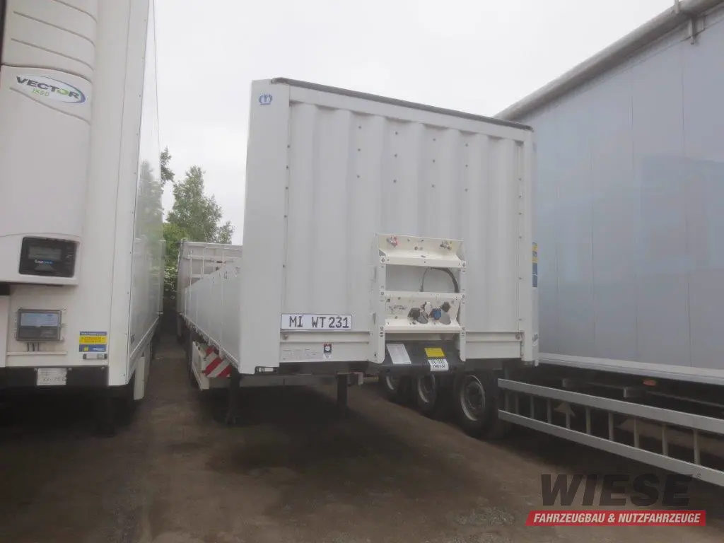 Krone SANH Plattform von Wiese Trailer Rent in Petershagen mieten ab 875.00€