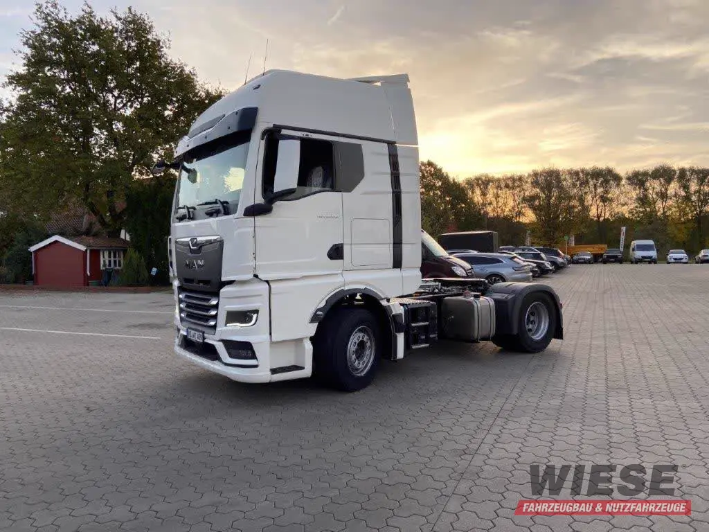 MAN SZM von Wiese Trailer Rent in Petershagen mieten ab 3200.00€