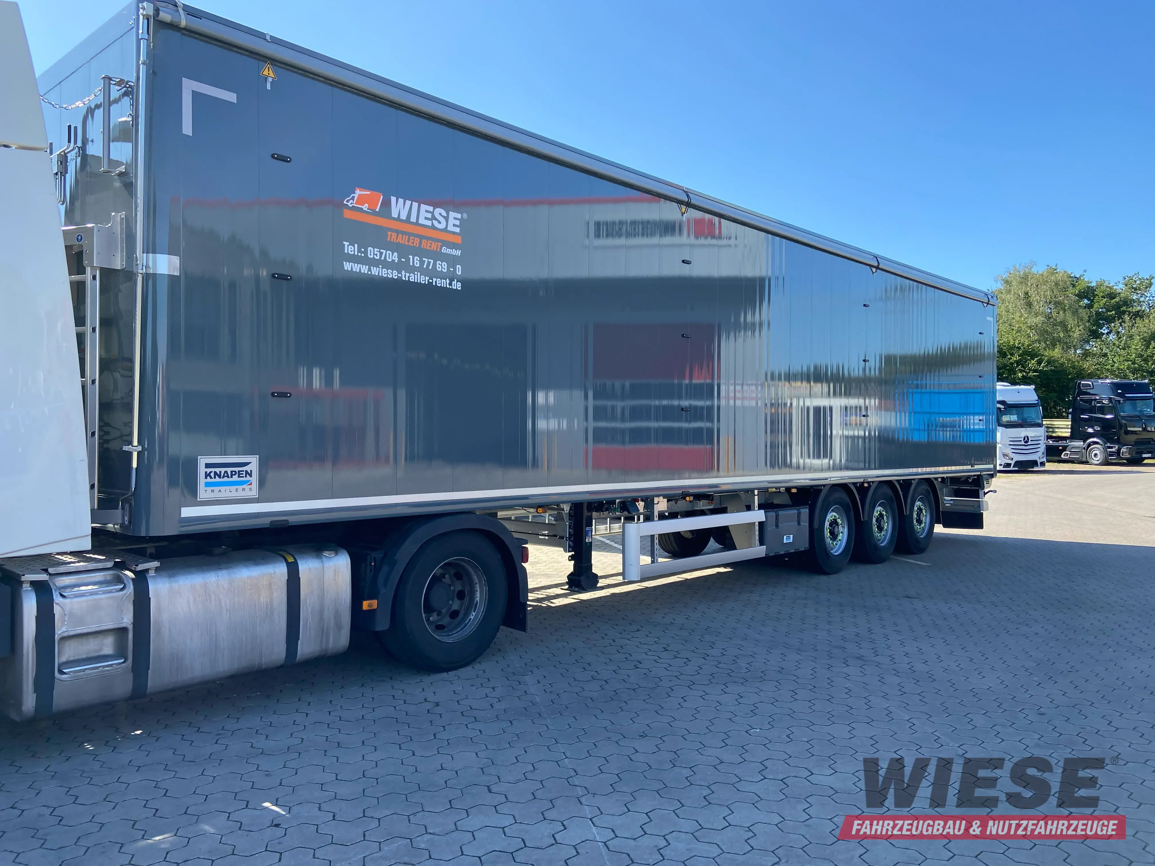 Knapen Schubboden von Wiese Trailer Rent in Petershagen mieten ab 1575.00€