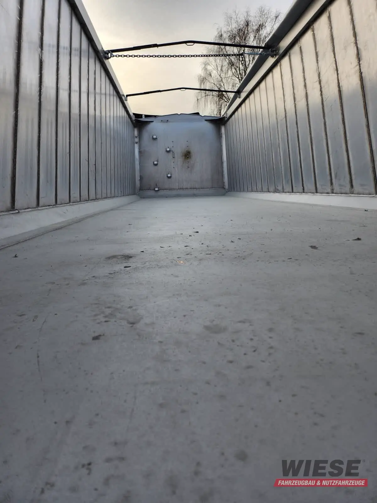 Wielton Alu Kipper 50m³ von Wiese Trailer Rent in Petershagen mieten ab 1575.00€