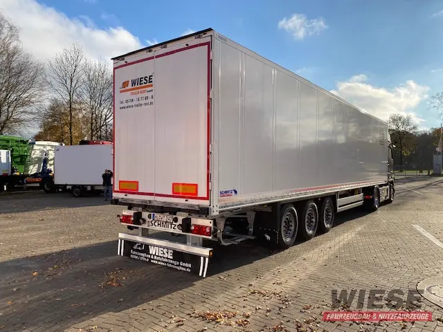 Schmitz Dreiachs von Wiese Trailer Rent in Petershagen mieten ab 845.00€