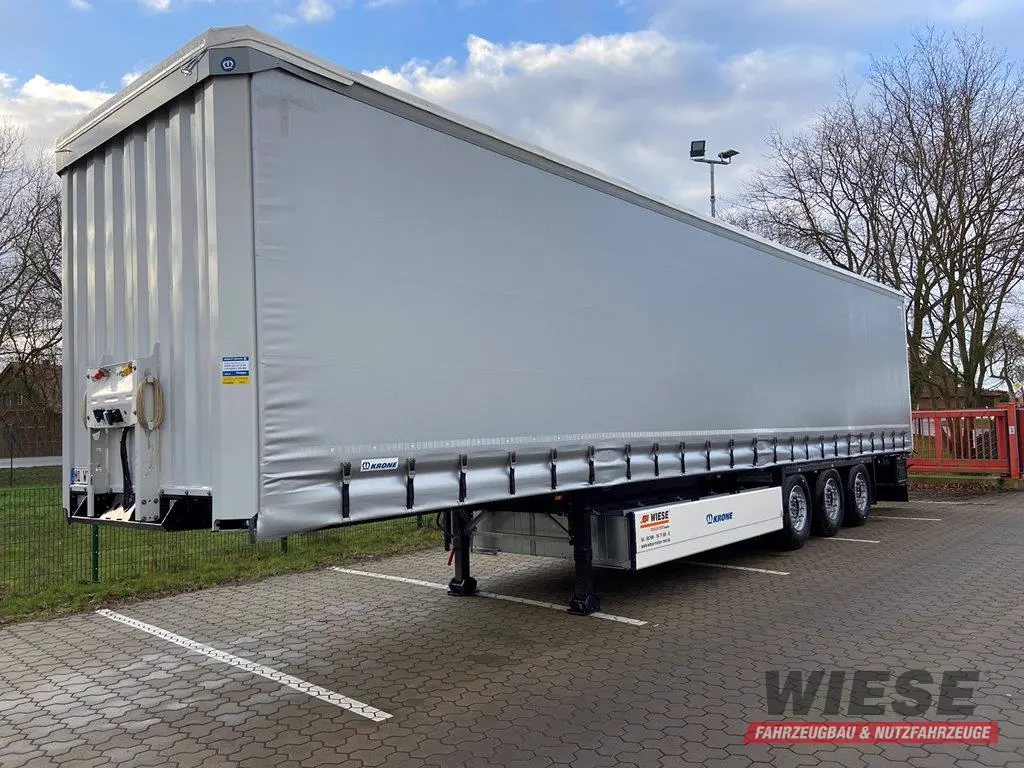 Krone Planenauflieger Profi Liner Basis von Wiese Trailer Rent in Petershagen mieten ab 750.00€