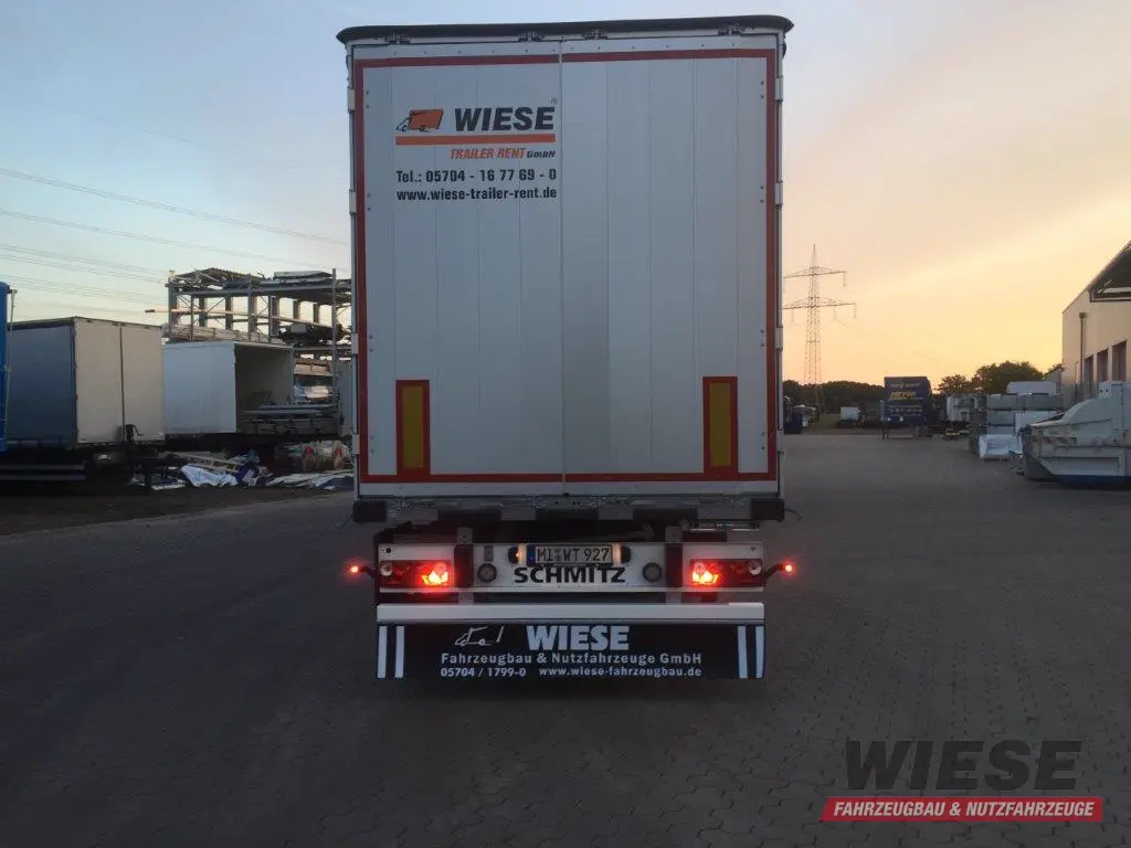 Schmitz Plane von Wiese Trailer Rent in Petershagen mieten ab 750.00€