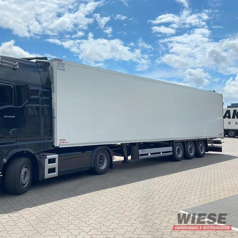 Schmitz Cargobull Kühler SCB*S3