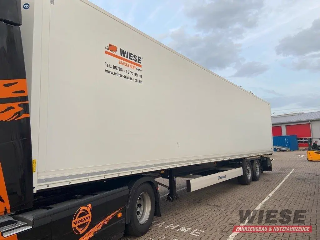 Krone Dry Liner von Wiese Trailer Rent in Petershagen mieten ab 875.00€