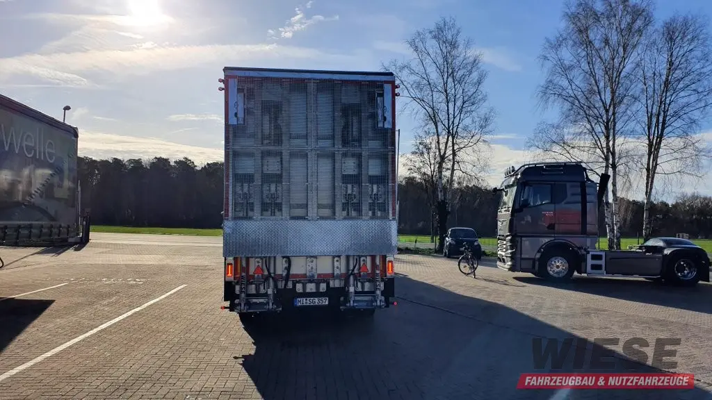 Wiese Schiebeplane von Wiese Trailer Rent in Petershagen mieten ab 2612.50€