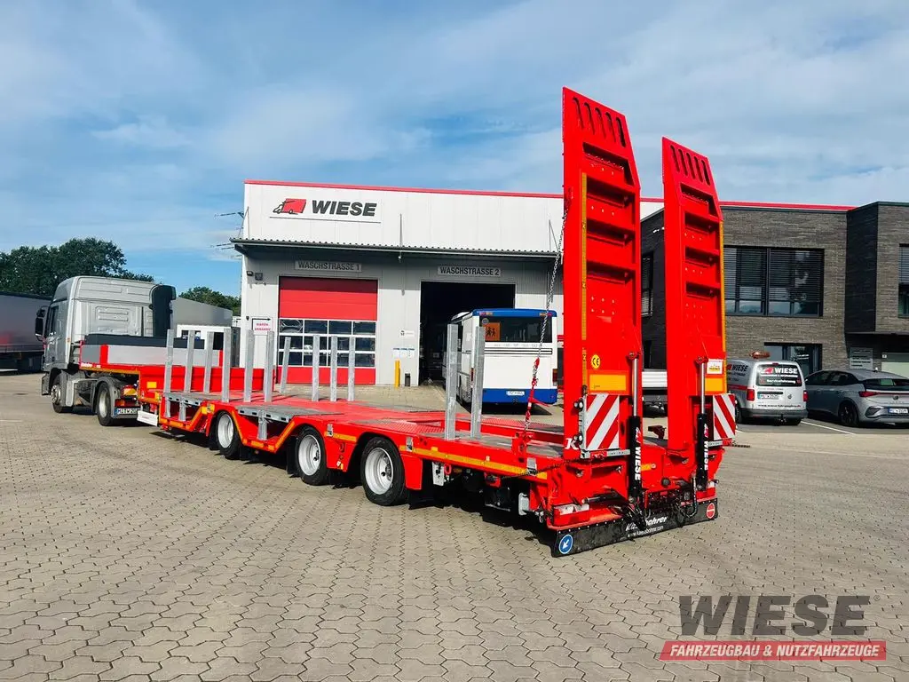 Kässbohrer K.SLA.HS Tieflader teleskopierbar hydr. Hochbett