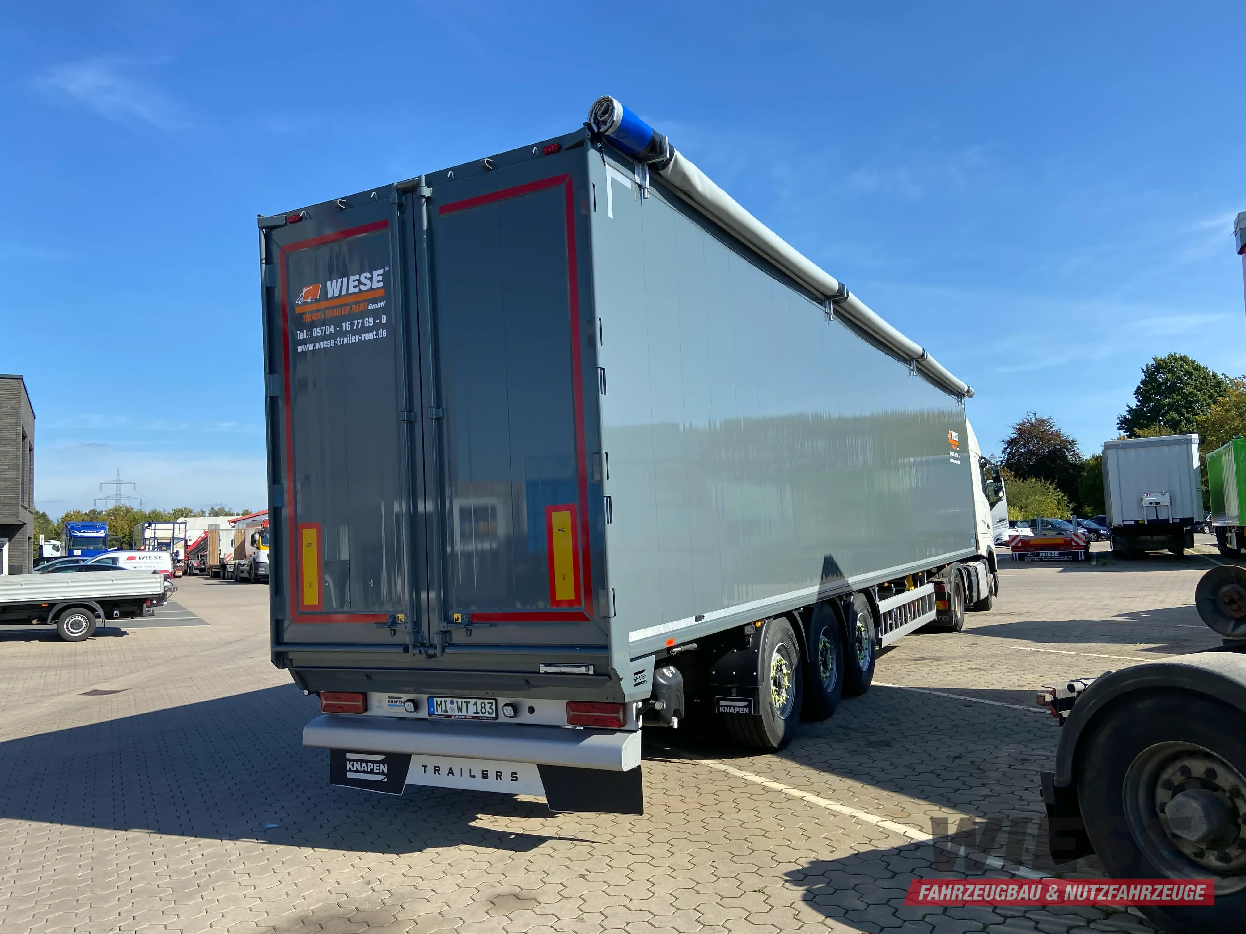 Knapen Schubboden von Wiese Trailer Rent in Petershagen mieten ab 1575.00€