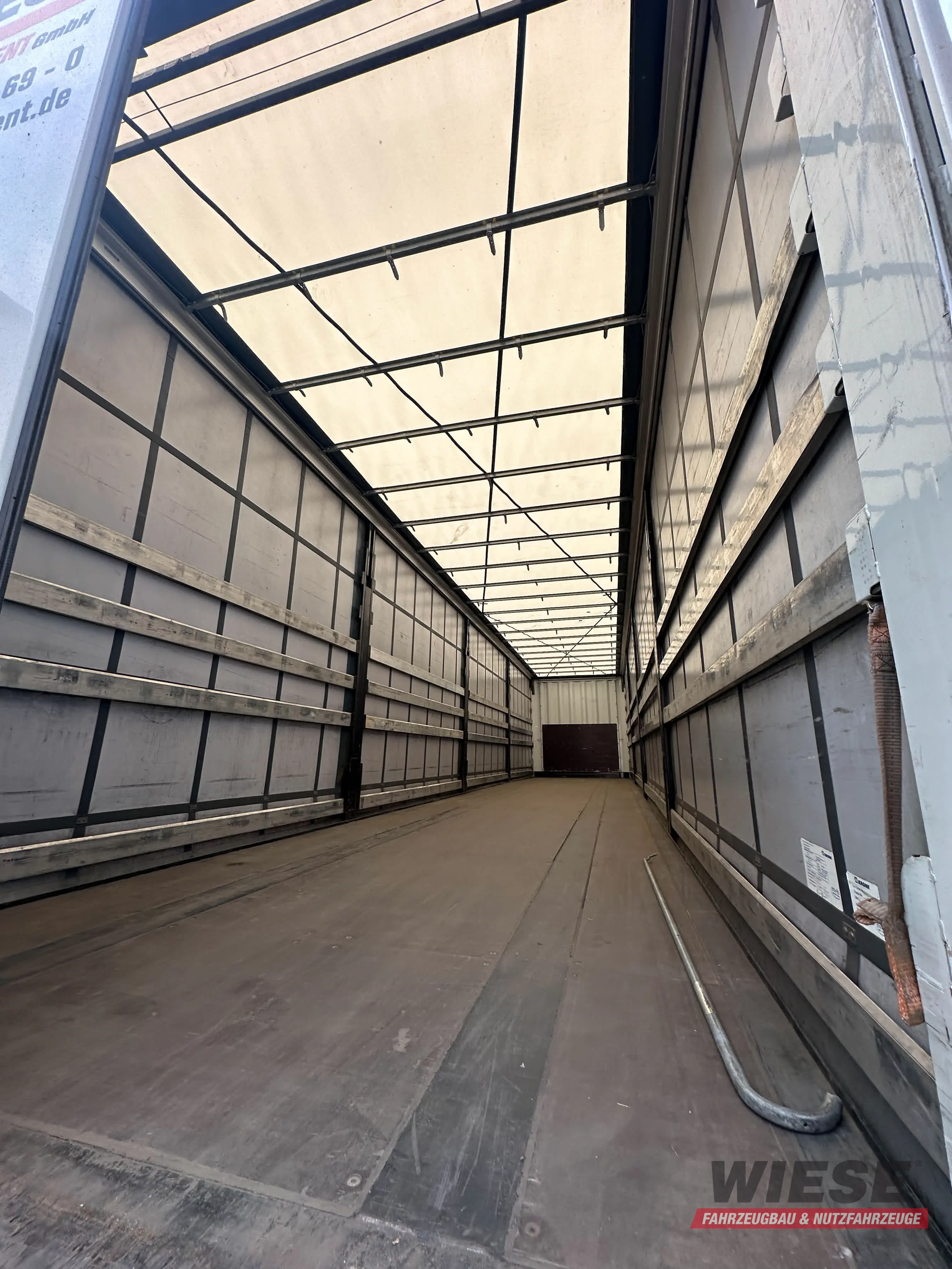 Krone Profi Liner von Wiese Trailer Rent in Petershagen mieten ab 720.00€