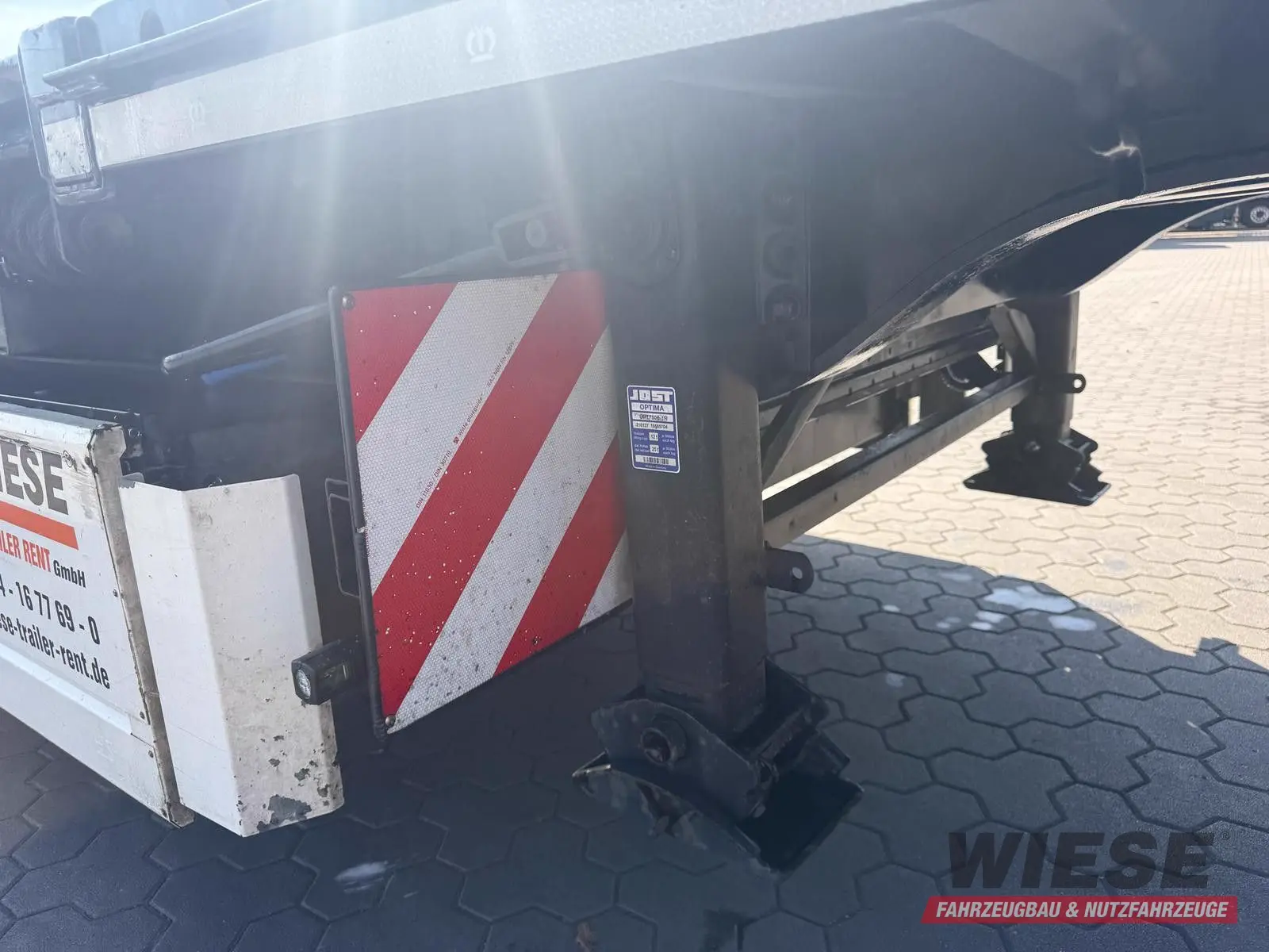 Krone Profi Liner Plateau von Wiese Trailer Rent in Petershagen mieten ab 795.00€