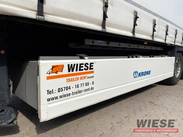 Krone von Wiese Trailer Rent in Petershagen mieten ab 720.00€