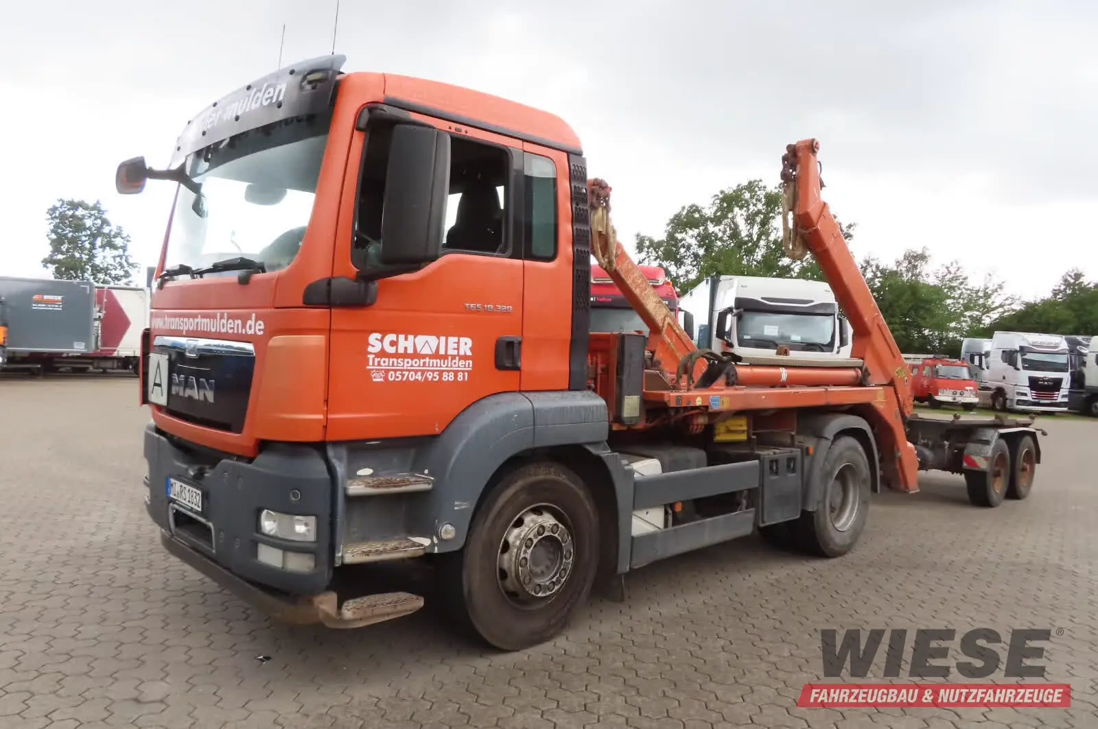 MAN LKW f. Kippmulden TGS1832 von Wiese Trailer Rent in Petershagen mieten