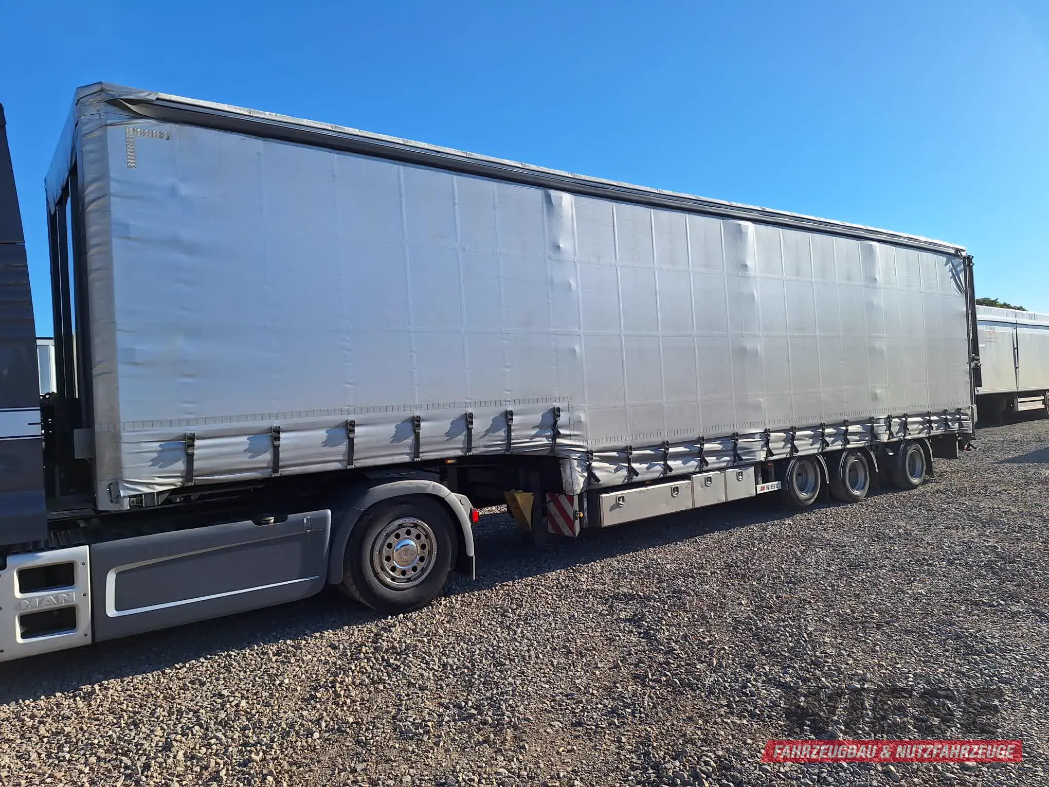 Wiese Plane von Wiese Trailer Rent in Petershagen mieten ab 2300.00€