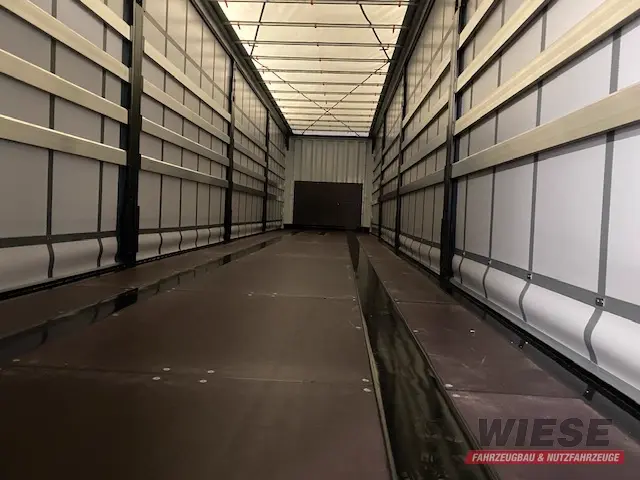 Krone Profi Liner von Wiese Trailer Rent in Petershagen mieten ab 800.00€