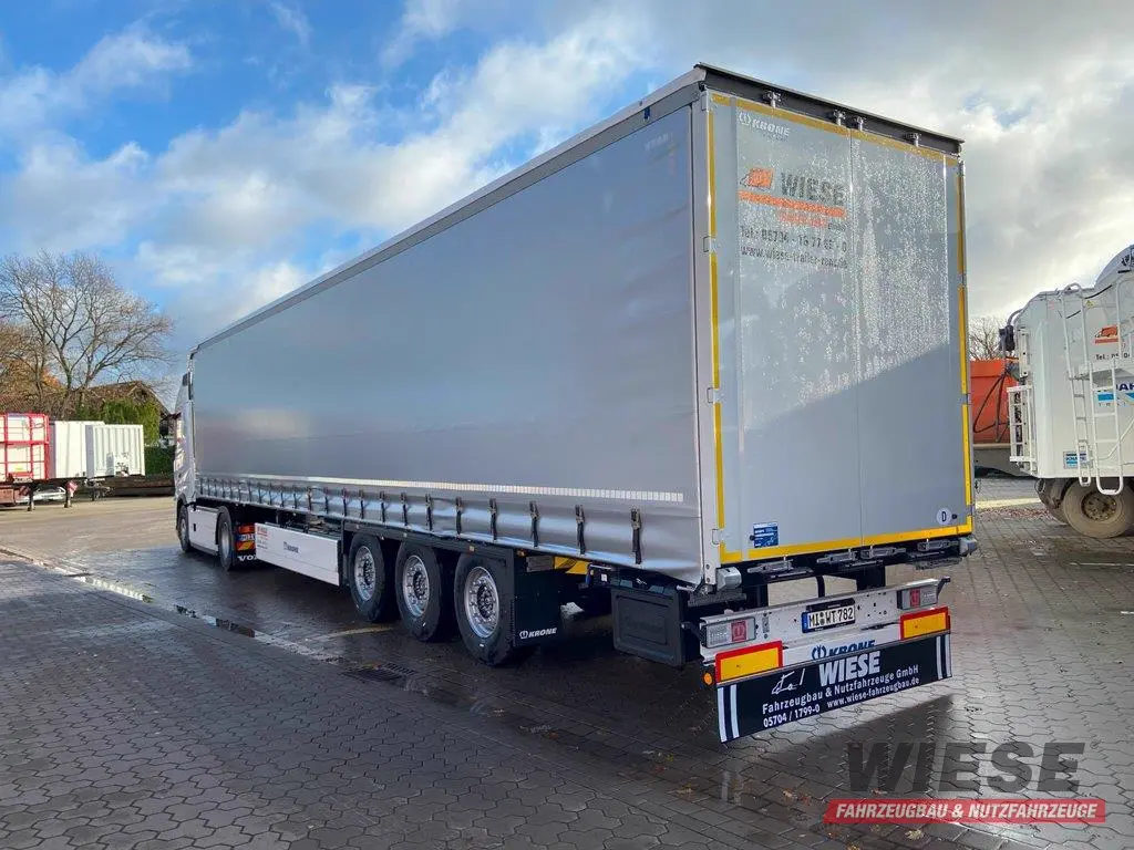 Krone Profi Liner von Wiese Trailer Rent in Petershagen mieten ab 700.00€