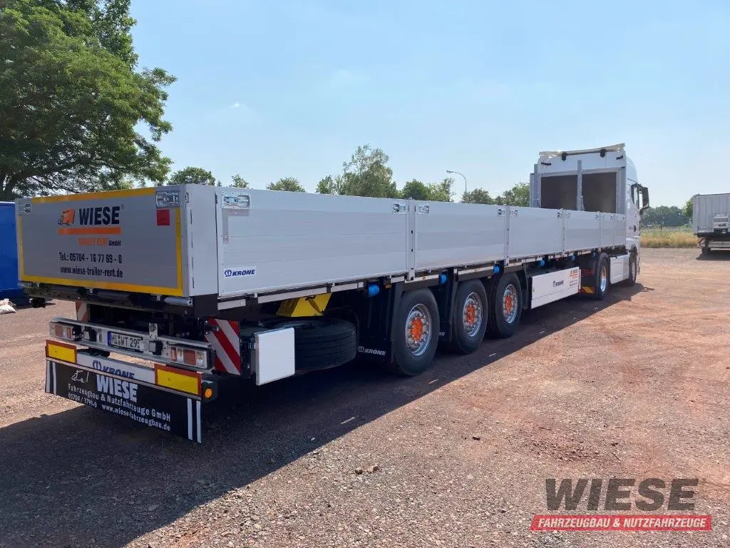 Krone Plateau Baustahl von Wiese Trailer Rent in Petershagen mieten ab 780.00€