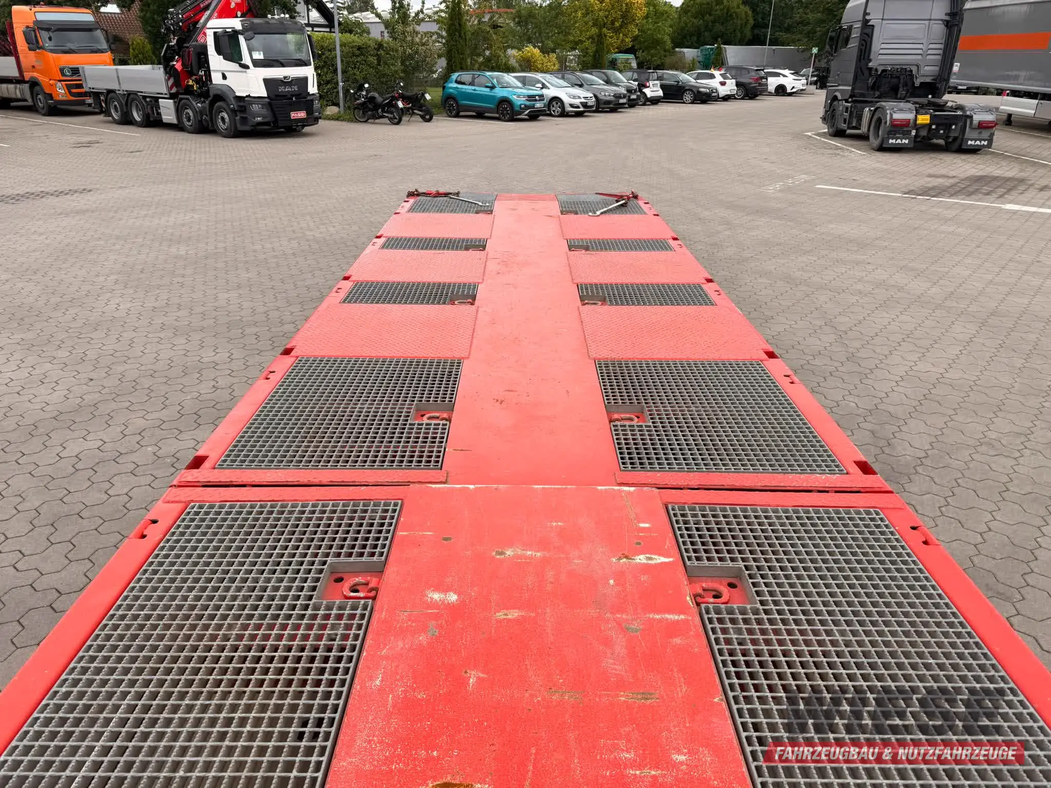 Kässbohrer LOWBED von Wiese Trailer Rent in Petershagen mieten ab 2000.00€