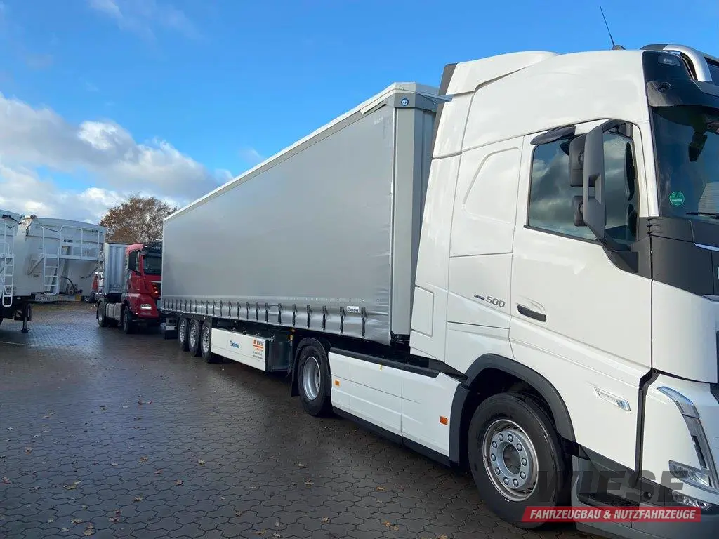 Krone Profi Liner von Wiese Trailer Rent in Petershagen mieten ab 700.00€