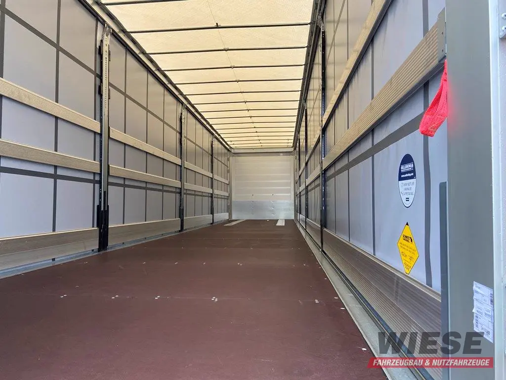 Schmitz Plane von Wiese Trailer Rent in Petershagen mieten ab 720.00€
