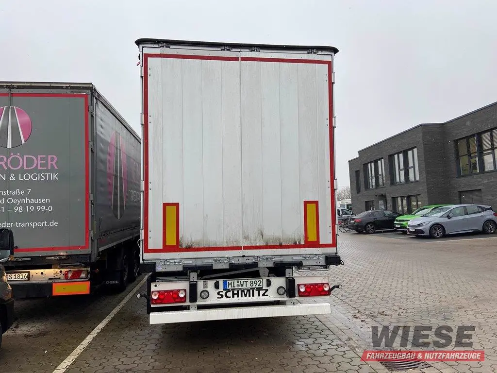 Schmitz Plane von Wiese Trailer Rent in Petershagen mieten ab 720.00€