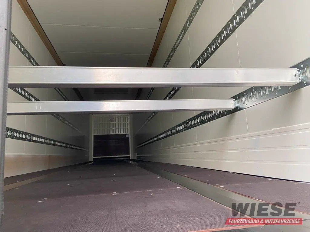 Krone Dry Liner von Wiese Trailer Rent in Petershagen mieten ab 875.00€