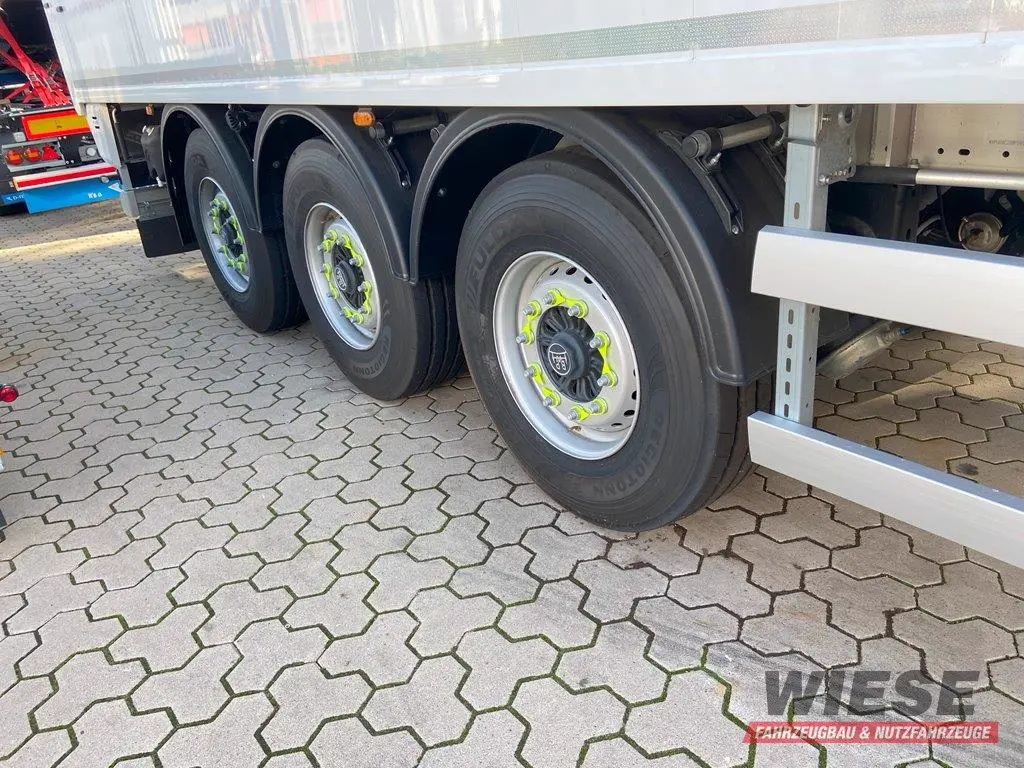 Knapen Schubboden von Wiese Trailer Rent in Petershagen mieten ab 1650.00€