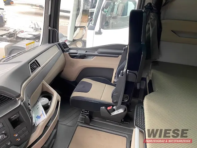 MAN SZM von Wiese Trailer Rent in Petershagen mieten ab 2000.00€