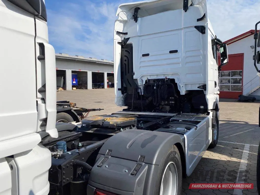 MAN SATTELZUGMASCHINE von Wiese Trailer Rent in Petershagen mieten ab 2850.00€