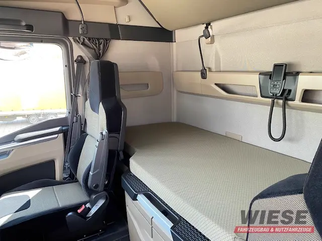 MAN Sattelzugmaschine von Wiese Trailer Rent in Petershagen mieten ab 3330.00€