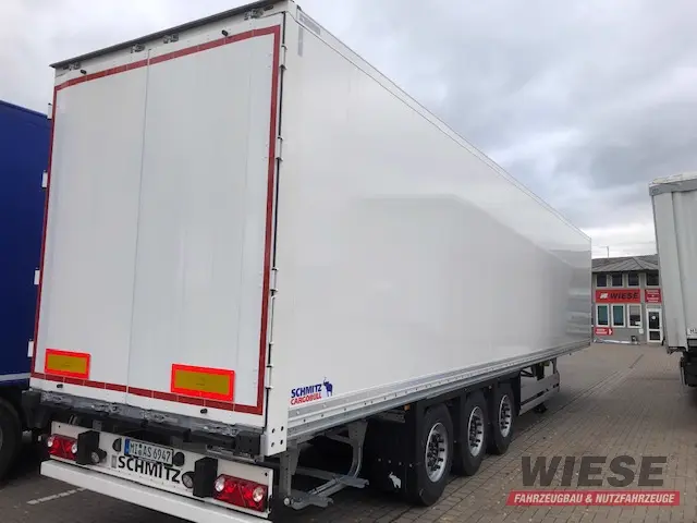 Schmitz von Wiese Trailer Rent in Petershagen mieten ab 500.00€